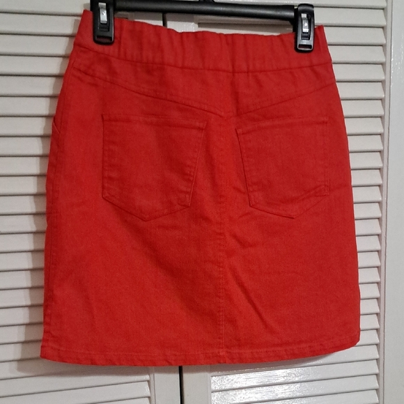 Ruby Rd. Red Skort - Picture 4 of 7